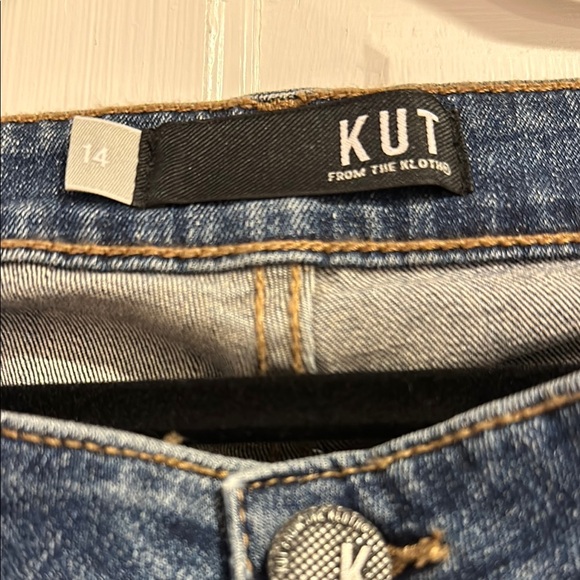 Kut from the Kloth Catherine Boyfriend cut Women's Blue Jeans - Picture 3 of 4